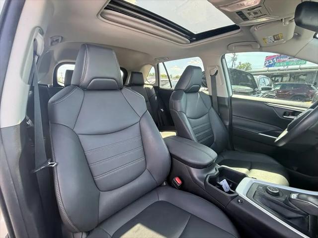 2022 Toyota RAV4 Hybrid XLE Premium