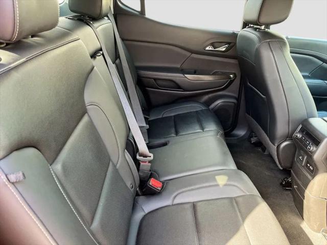 2023 GMC Acadia FWD SLT