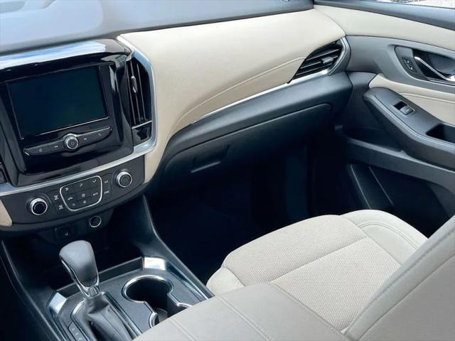 2023 Chevrolet Traverse FWD LS