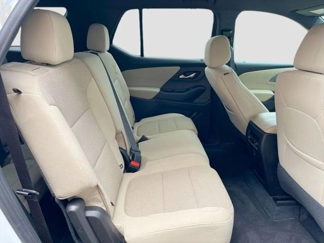 2023 Chevrolet Traverse FWD LS