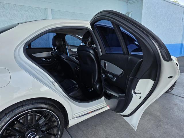 2015 Mercedes-Benz C-CLASS C 300 C 300