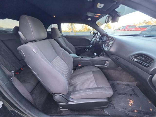 2018 Dodge Challenger SXT
