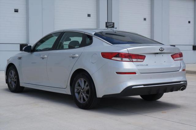 2020 Kia Optima LX