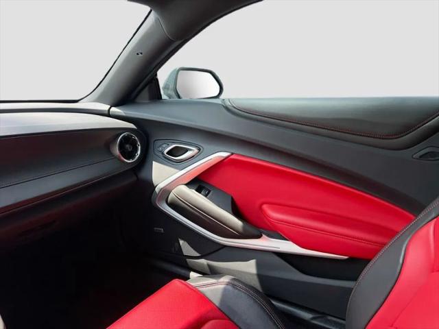 2024 Chevrolet Camaro RWD Coupe 2SS