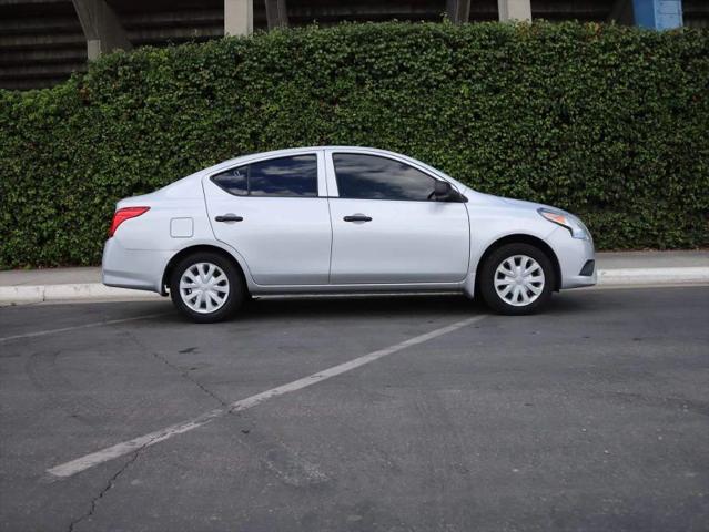 2015 Nissan Versa 1.6 S