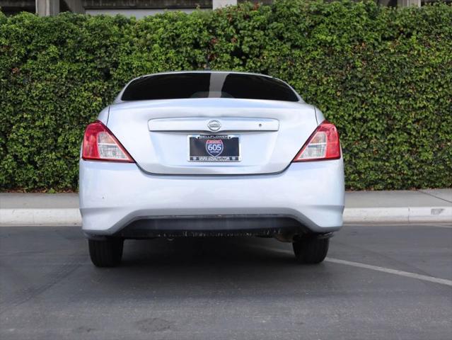 2015 Nissan Versa 1.6 S