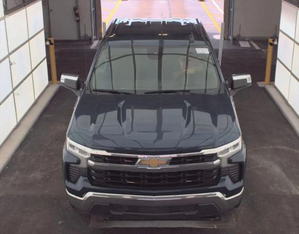 2022 Chevrolet Silverado 1500 2WD Crew Cab Standard Bed LT