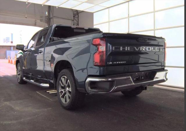 2022 Chevrolet Silverado 1500 2WD Crew Cab Standard Bed LT
