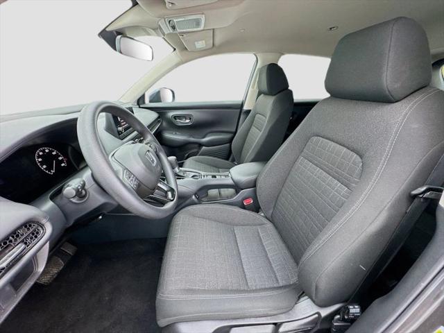 2025 Honda HR-V 2WD LX