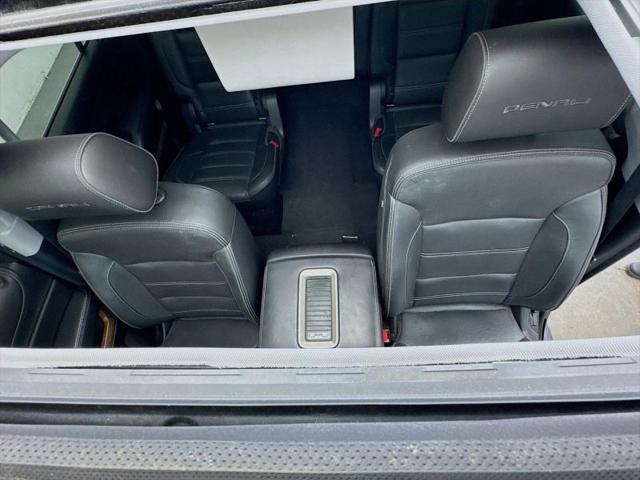 2020 GMC Yukon XL 4WD Denali