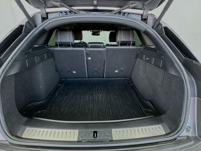 2019 Land Rover Range Rover Velar P250 R-Dynamic SE