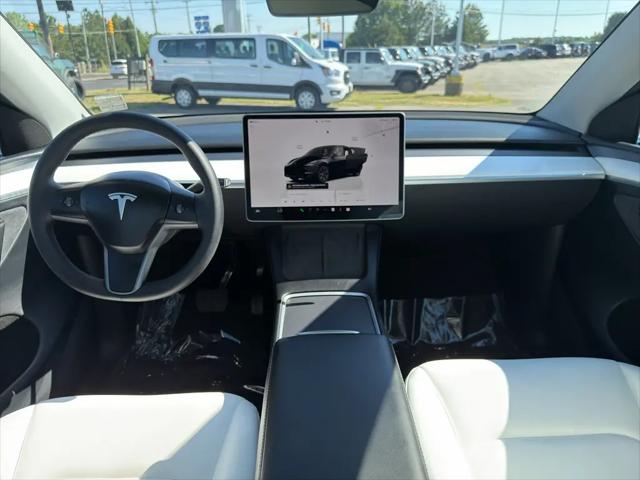 2025 Tesla Model Y Long Range Dual Motor All-Wheel Drive