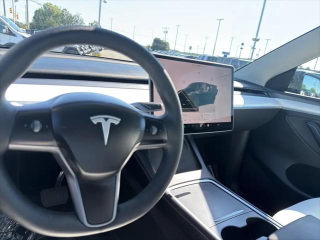 2025 Tesla Model Y Long Range Dual Motor All-Wheel Drive
