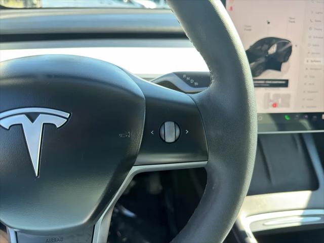 2025 Tesla Model Y Long Range Dual Motor All-Wheel Drive