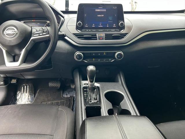 2022 Nissan Altima SV FWD