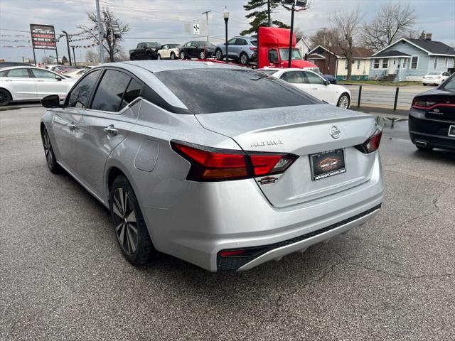 2022 Nissan Altima SV FWD