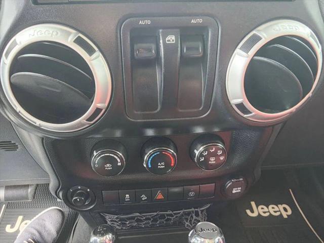 2013 Jeep Wrangler Sahara