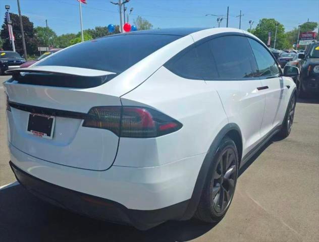 2023 Tesla Model X Standard Range