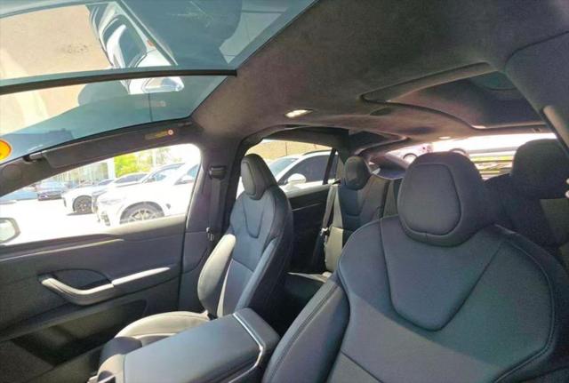 2023 Tesla Model X Standard Range