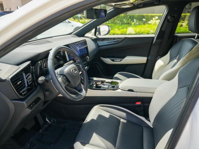 2023 Lexus NX 350h Premium