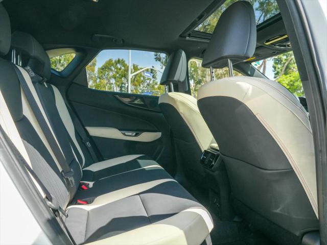 2023 Lexus NX 350h Premium