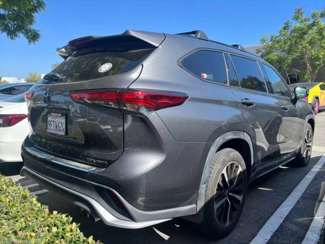 2022 Toyota Highlander XSE