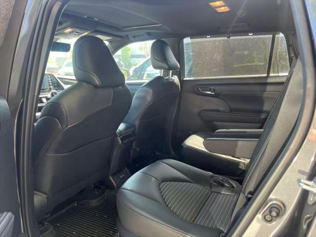 2022 Toyota Highlander XSE