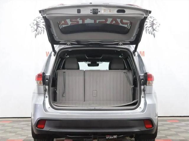 2018 Toyota Highlander SE