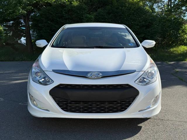 2013 Hyundai Sonata Hybrid Base