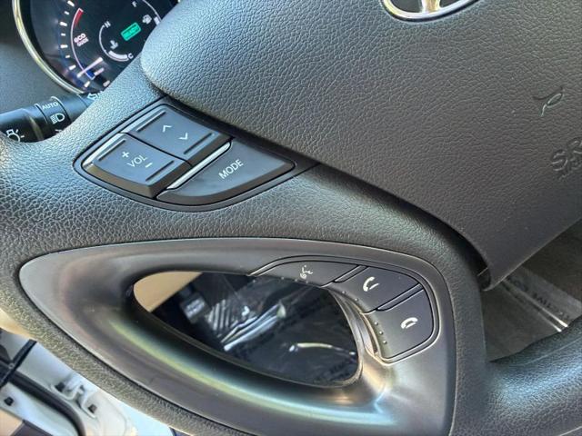 2013 Hyundai Sonata Hybrid Base
