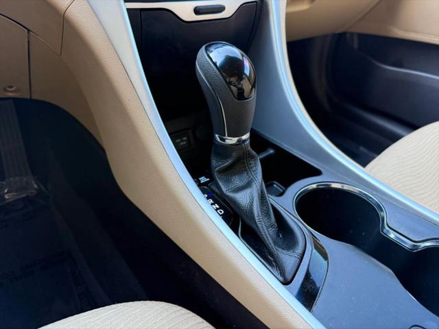 2013 Hyundai Sonata Hybrid Base