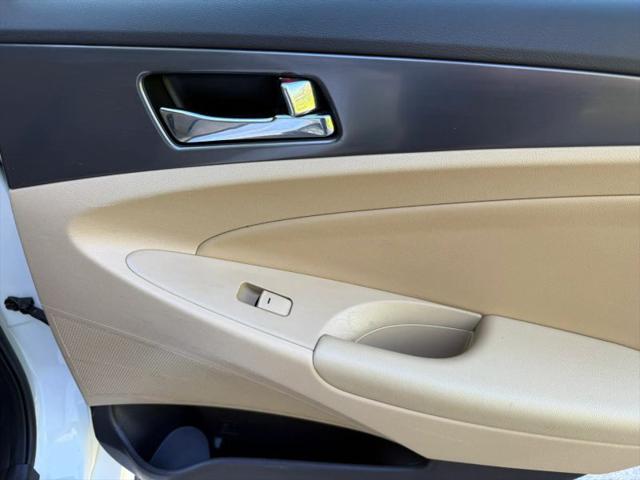 2013 Hyundai Sonata Hybrid Base