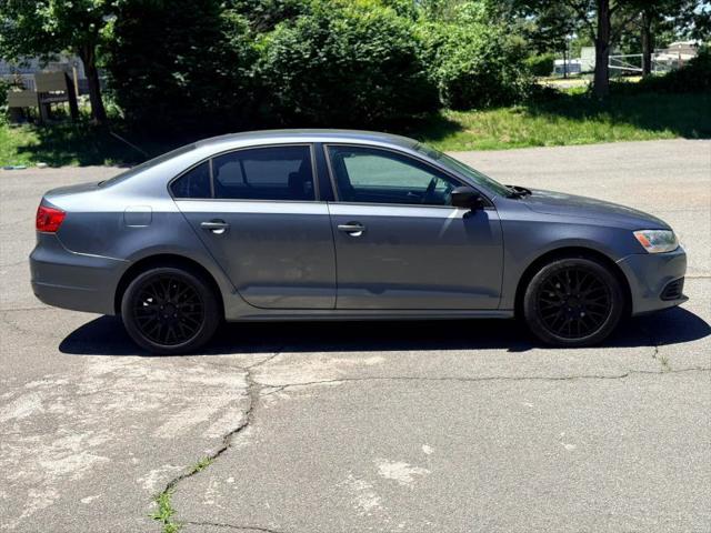 2013 Volkswagen Jetta 2.0L S