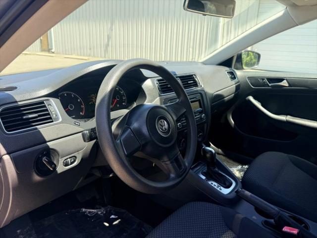 2013 Volkswagen Jetta 2.0L S