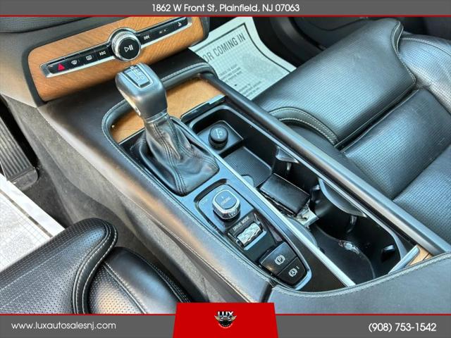 2017 Volvo XC90 T6 Inscription