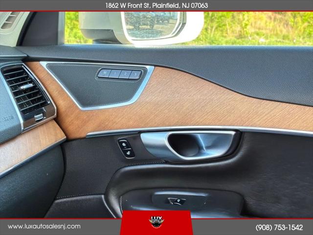 2017 Volvo XC90 T6 Inscription