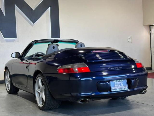 2003 Porsche 911 Carrera
