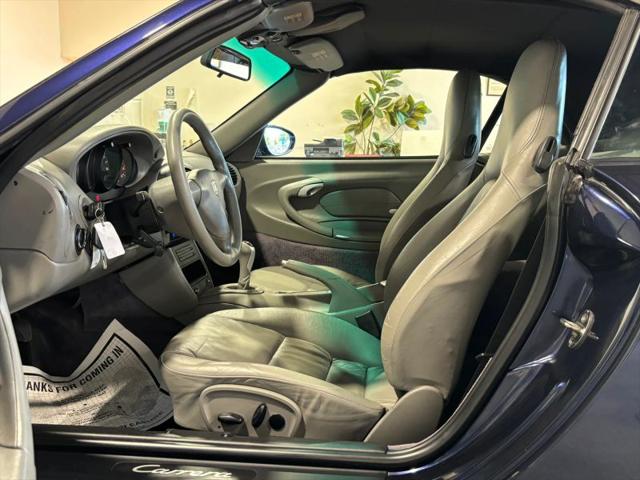 2003 Porsche 911 Carrera