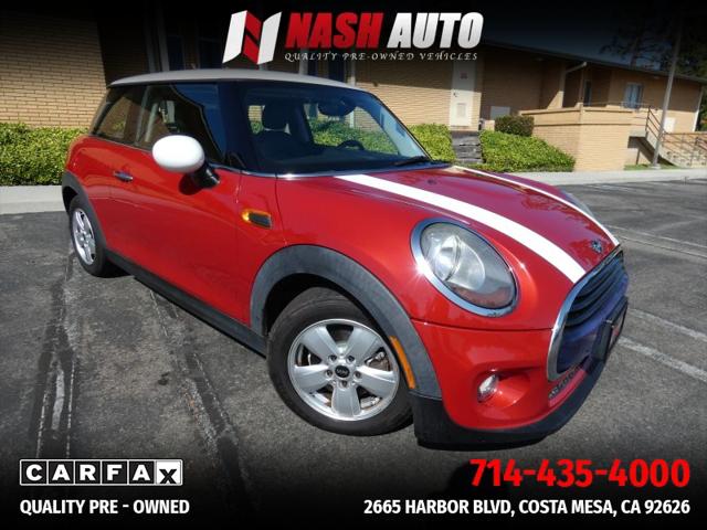 2017 MINI Hardtop Cooper