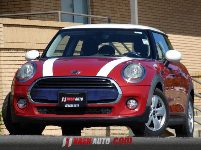 2017 MINI Hardtop Cooper