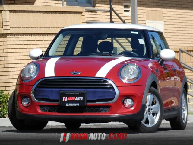 2017 MINI Hardtop Cooper