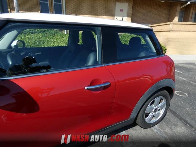 2017 MINI Hardtop Cooper