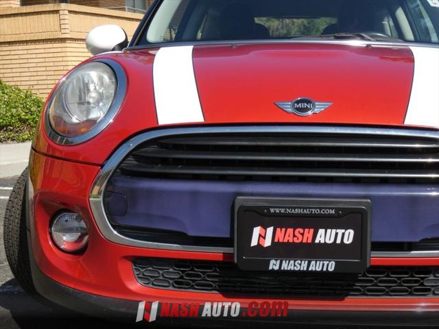 2017 MINI Hardtop Cooper
