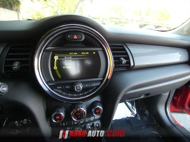 2017 MINI Hardtop Cooper