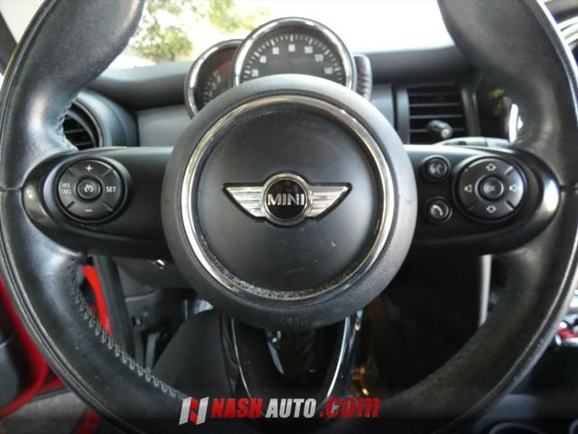 2017 MINI Hardtop Cooper