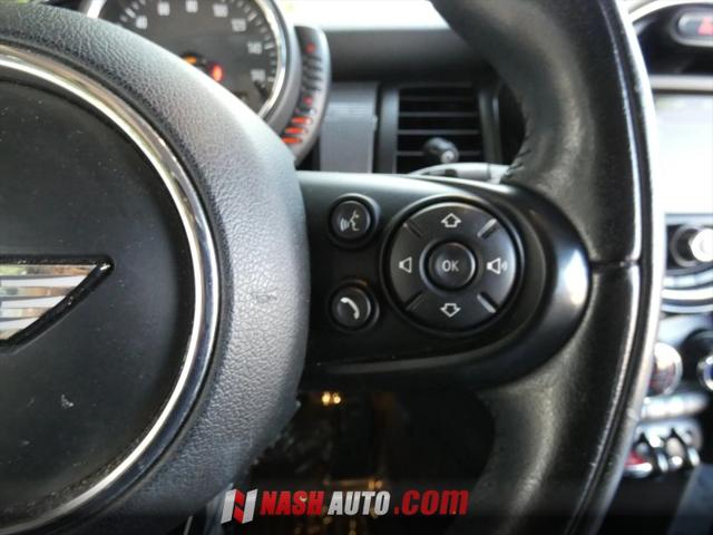 2017 MINI Hardtop Cooper