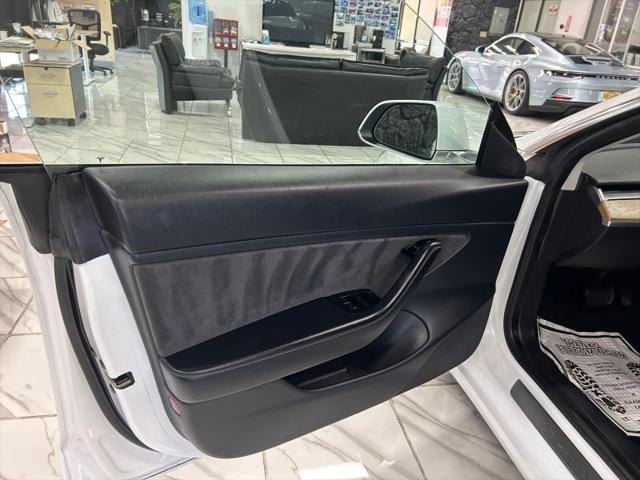 2020 Tesla Model 3 Long Range Dual Motor All-Wheel Drive