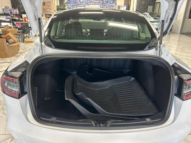 2020 Tesla Model 3 Long Range Dual Motor All-Wheel Drive