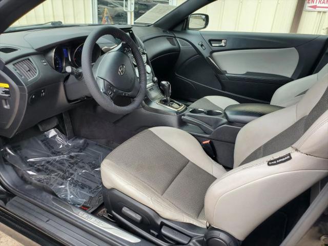 2014 Hyundai Genesis Coupe 2.0T Premium