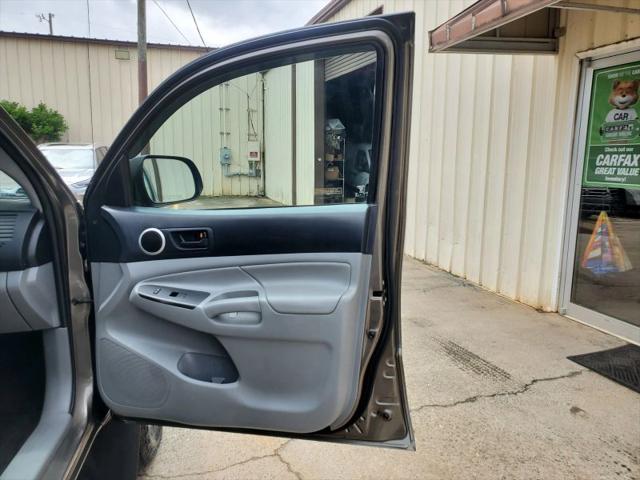 2013 Toyota Tacoma Base V6